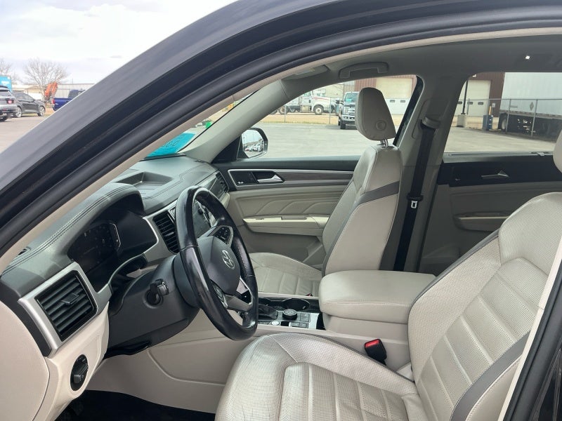 2021 Volkswagen Atlas 3.6L V6 SEL Premium