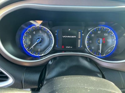2024 Chrysler Voyager LX
