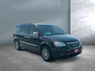2016 Chrysler Town and Country Touring-L