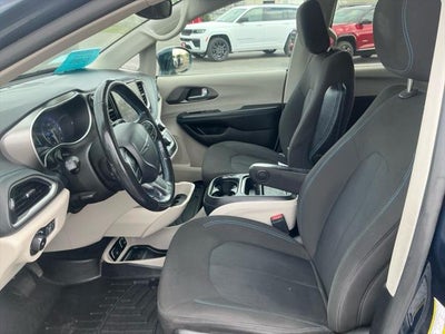 2021 Chrysler Pacifica Touring