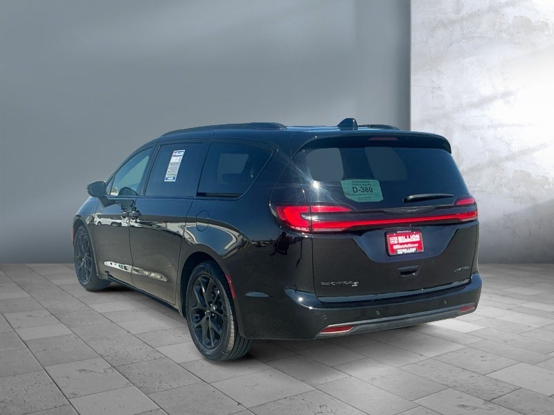 2025 Chrysler Pacifica Limited