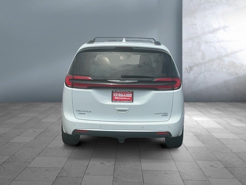 2022 Chrysler Pacifica Limited