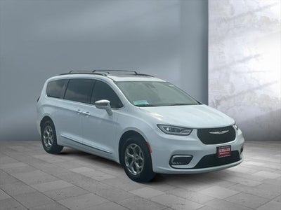 2022 Chrysler Pacifica Limited