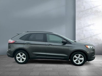 2020 Ford Edge SE