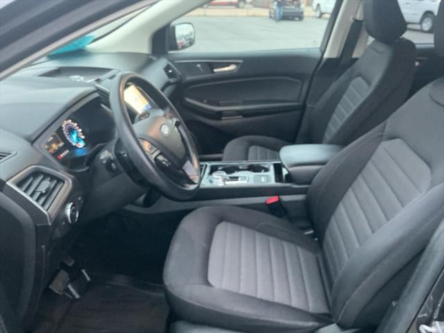2020 Ford Edge SE