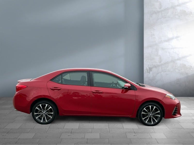 2017 Toyota COROLLA SE