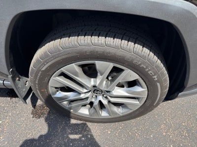 2022 Toyota RAV4 XLE Premium