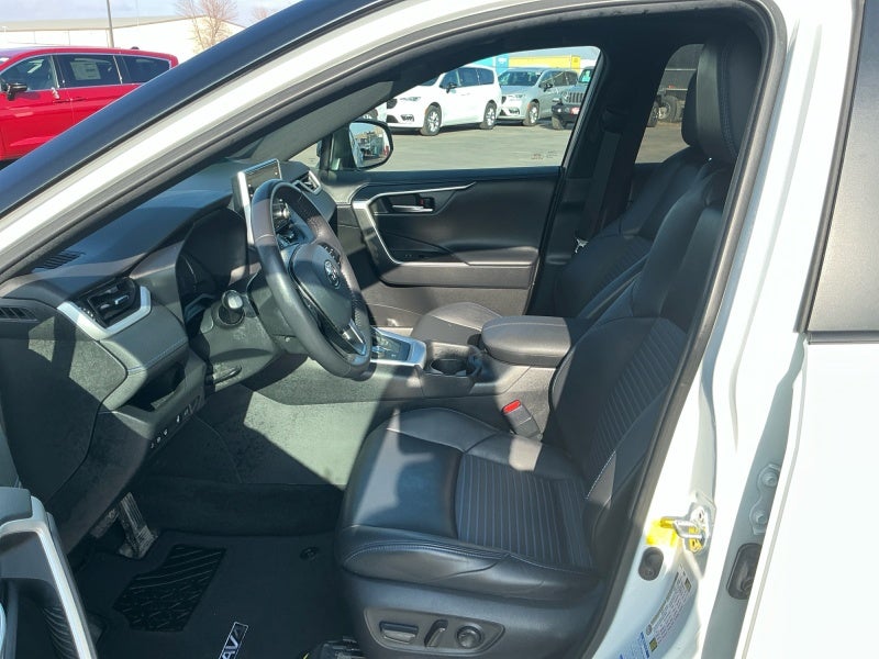 2021 Toyota RAV4 HYBRID Hybrid XSE