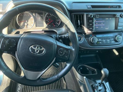 2018 Toyota RAV4 SE