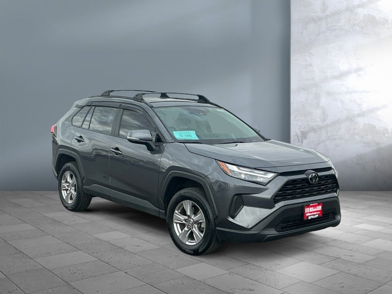 2023 Toyota RAV4 XLE