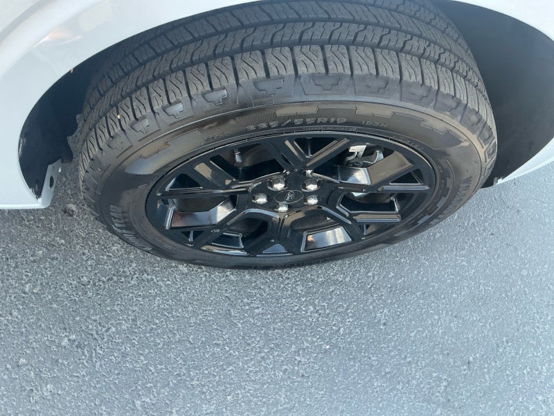 2026 Ford Maverick Lobo Standard