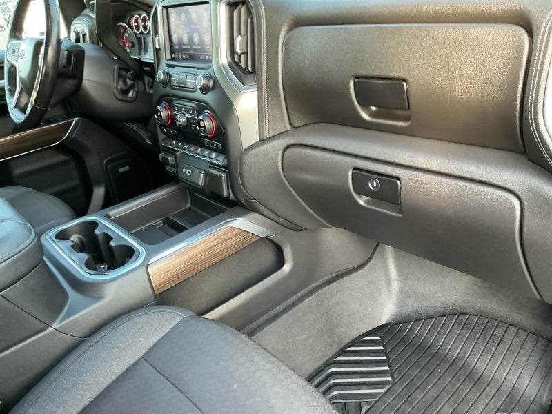 2021 Chevrolet Silverado RST