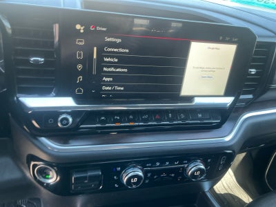 2025 GMC Sierra SLT