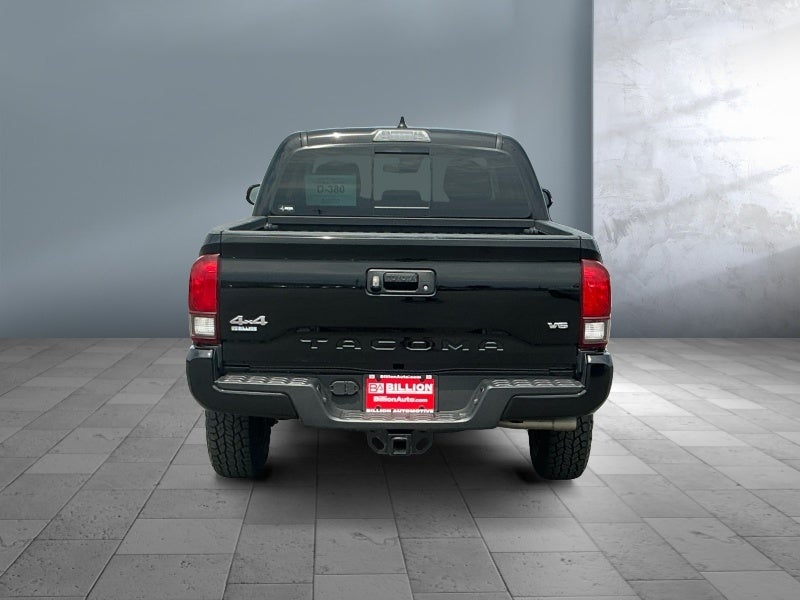 2023 Toyota Tacoma 4WD SR5