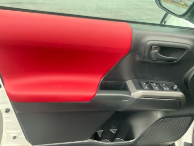 2020 Toyota TACOMA SR5 SR5