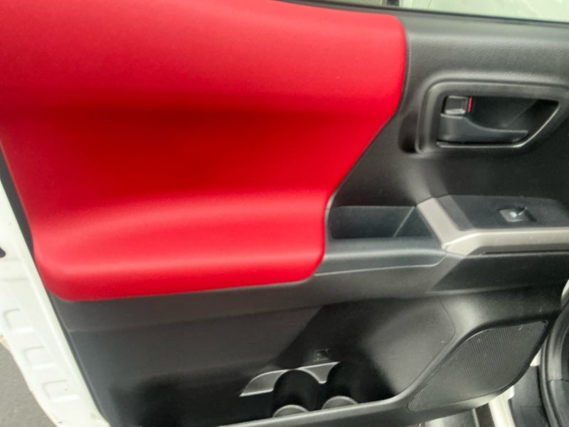 2020 Toyota TACOMA SR5 SR5