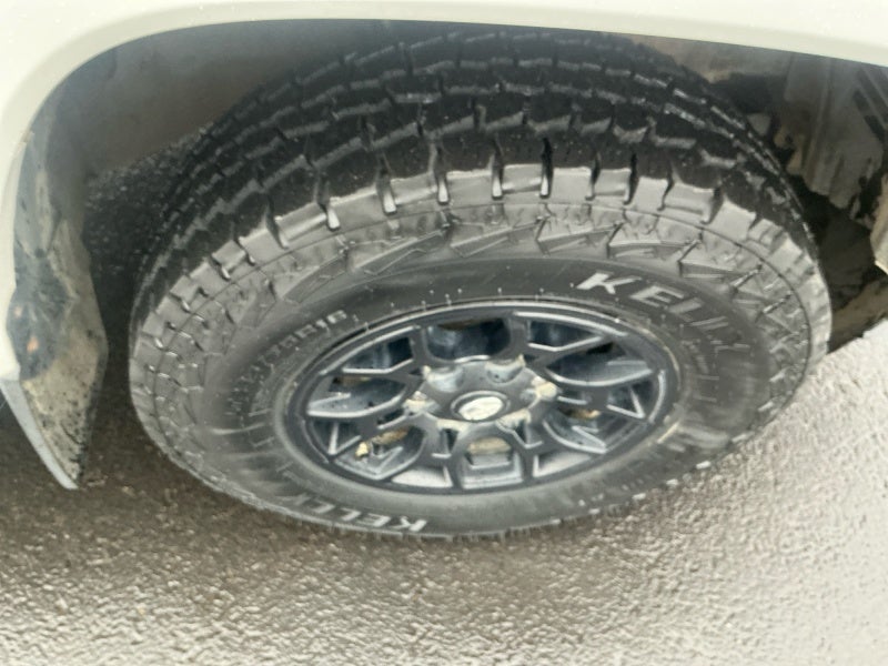 2020 Toyota TACOMA SR5 SR5