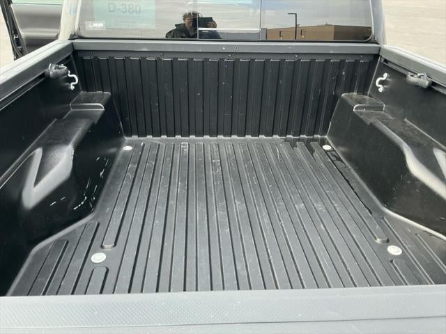 2023 Toyota TACOMA SR5 SR5