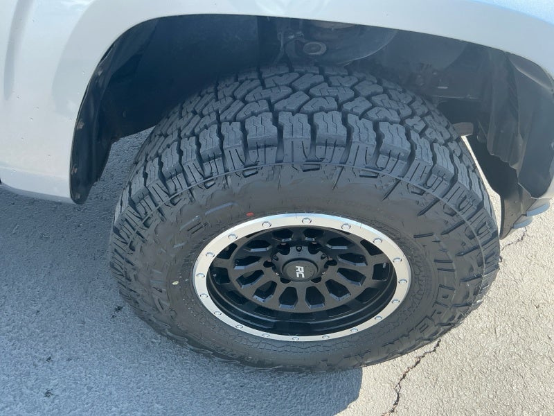 2020 Toyota TACOMA SR SR5