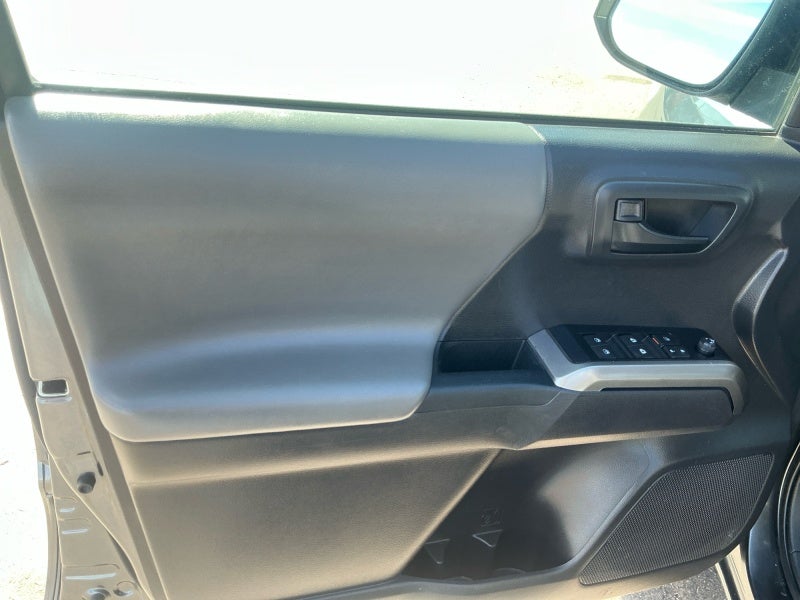 2023 Toyota TACOMA SR5 SR5