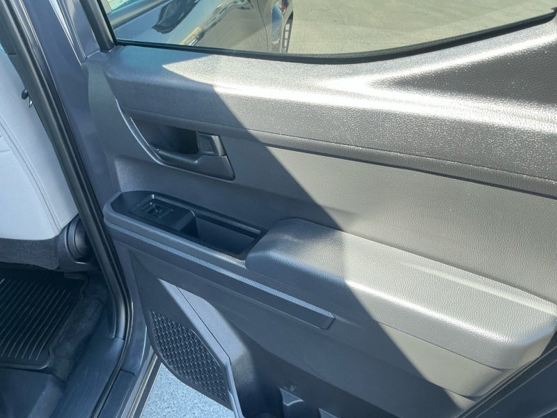 2025 Toyota Tacoma 4WD SR5