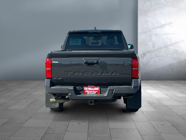2025 Toyota TACOMA SR5 SR5