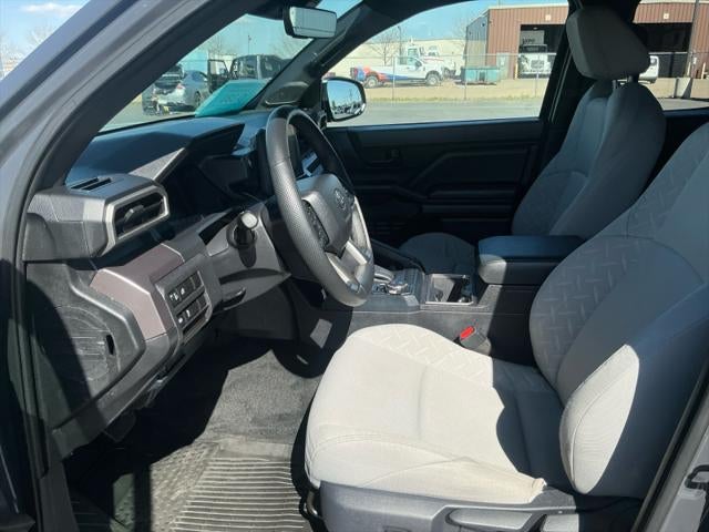 2025 Toyota TACOMA SR5 SR5