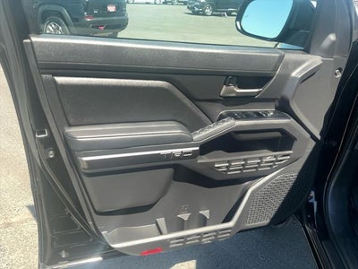 2025 Toyota TACOMA TRD OFFRD TRD Off Road Hybrid