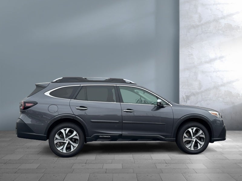 2022 Subaru Outback Touring