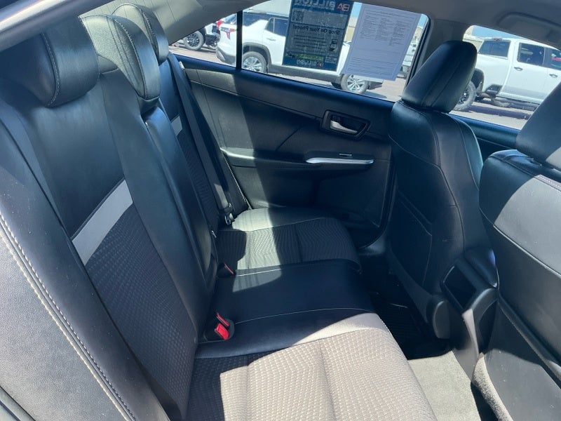 2013 Toyota CAMRY SE
