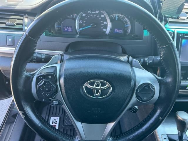 2013 Toyota CAMRY SE