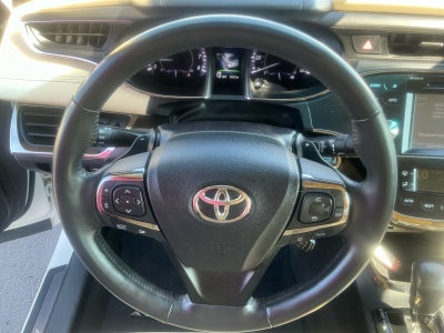 2016 Toyota AVALON Limited