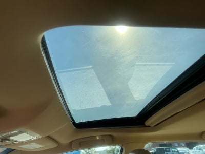 2016 Toyota AVALON Limited