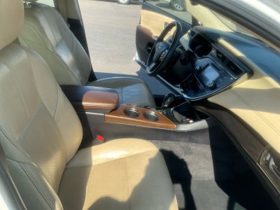 2016 Toyota AVALON Limited