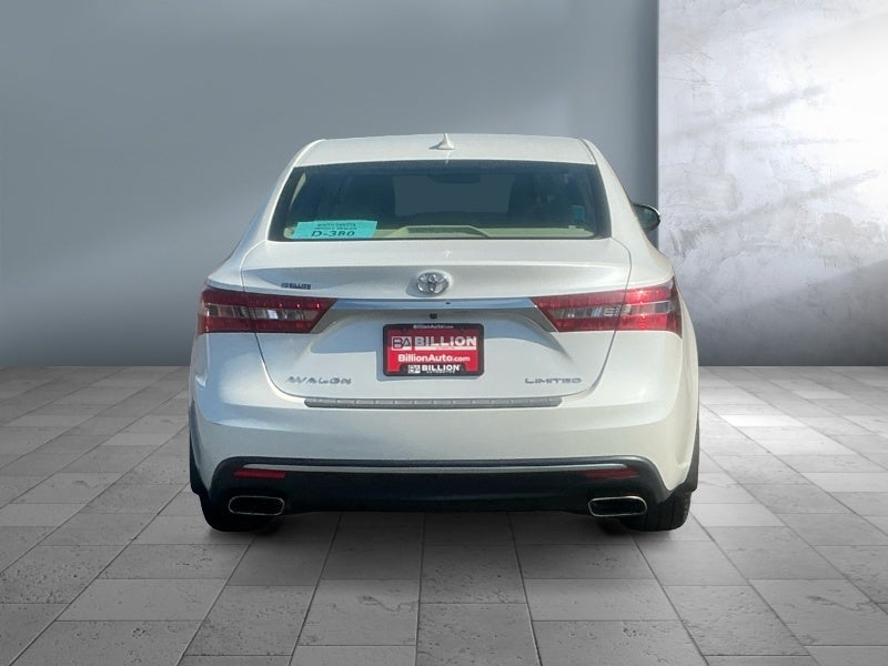 2016 Toyota AVALON Limited