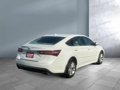 2016 Toyota AVALON Limited