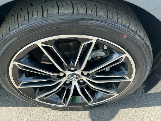 2019 Toyota AVALON XSE