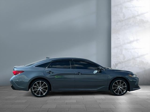 2019 Toyota AVALON XSE