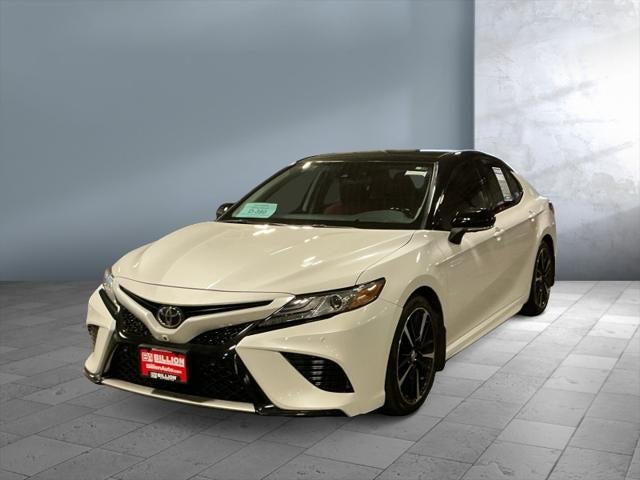 2019 Toyota CAMRY XSE V6