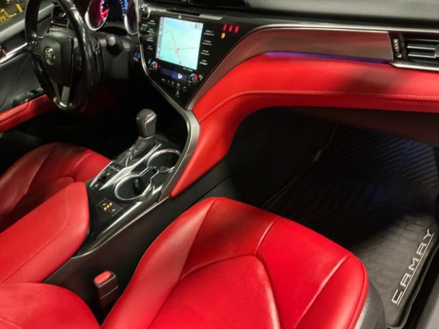 2019 Toyota CAMRY XSE V6