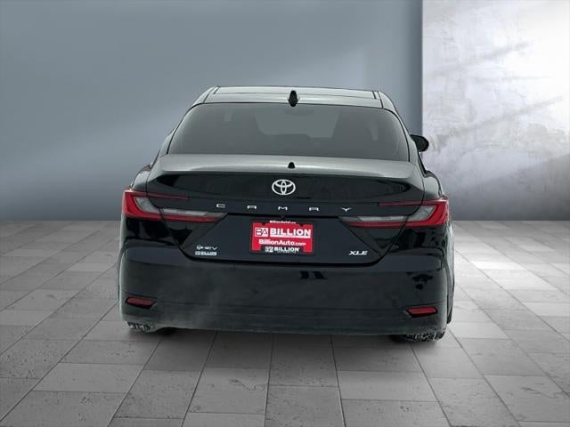 2025 Toyota CAMRY XLE