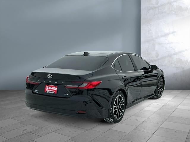 2025 Toyota CAMRY XLE