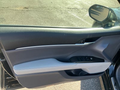 2022 Toyota Camry Hybrid Hybrid XLE