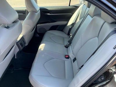 2022 Toyota Camry Hybrid Hybrid XLE