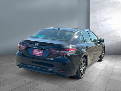 2022 Toyota Camry Hybrid Hybrid XLE