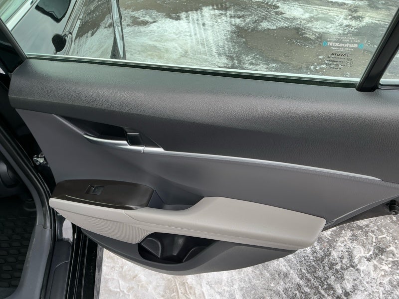 2023 Toyota CAMRY LE