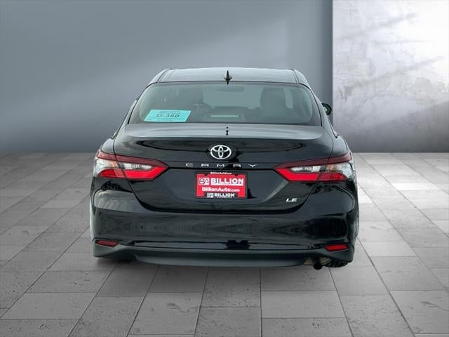 2023 Toyota CAMRY LE