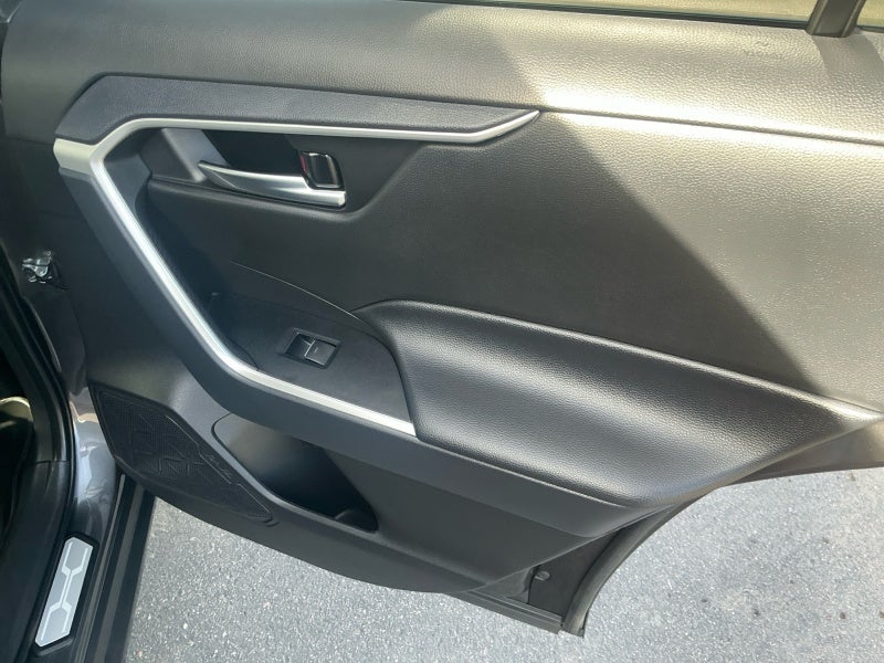 2025 Toyota RAV4 HYBRID Hybrid XLE Premium