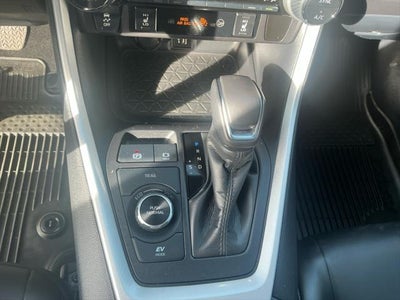 2025 Toyota RAV4 HYBRID Hybrid XLE Premium