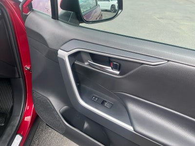 2025 Toyota RAV4 Hybrid Hybrid XLE
